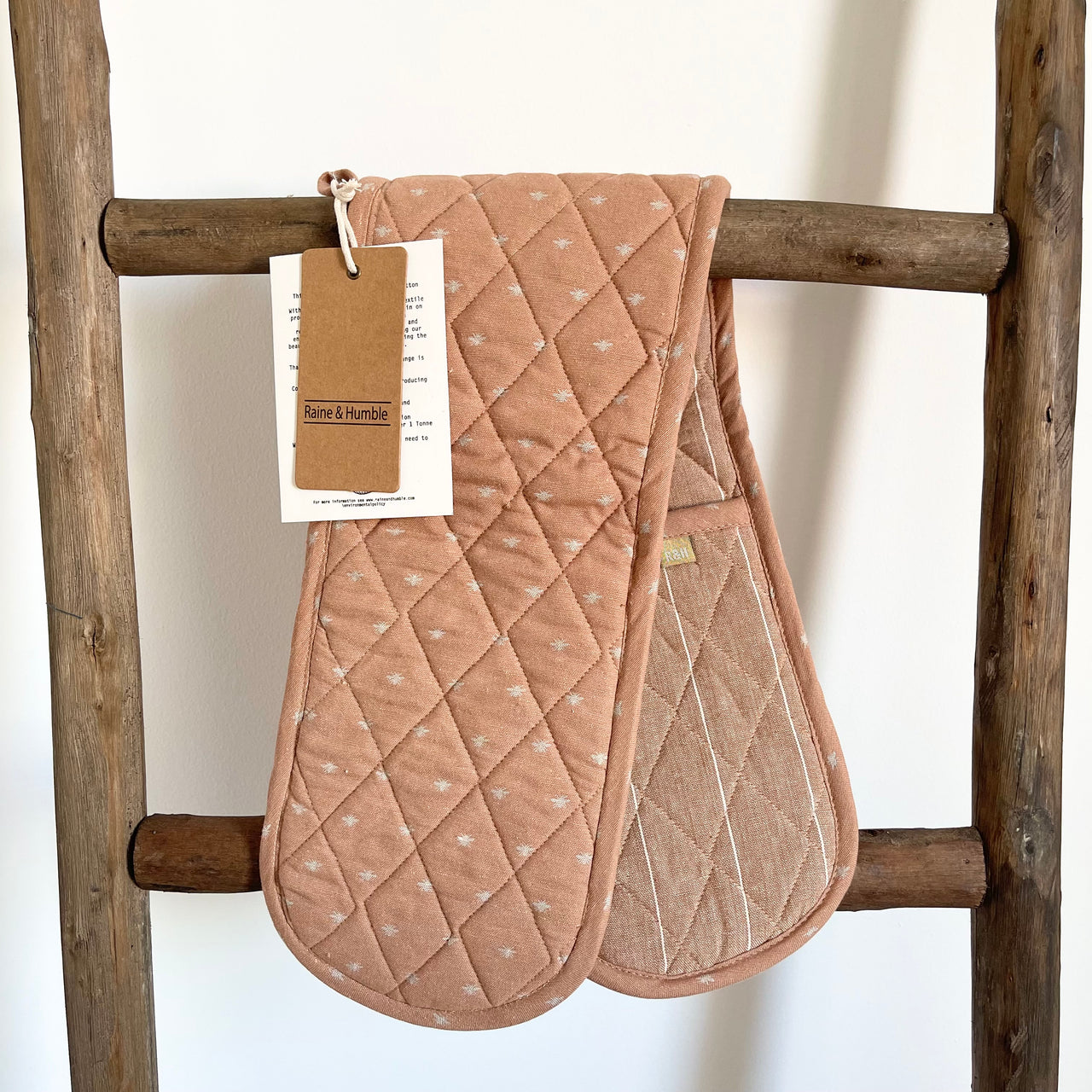 Wild Bee Double Oven Mitt | Clay By Raine & Humble, Florabelle Living. Australian Art Prints and Homewares. Green Door Decor. www.greendoordecor.com.au