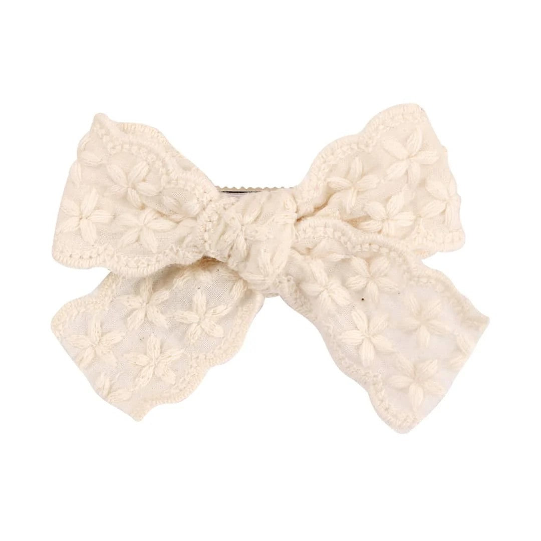 'Addie' Bow Clip by Josie Joan's. Australian Art Prints and Homewares. Green Door Decor. www.greendoordecor.com.au