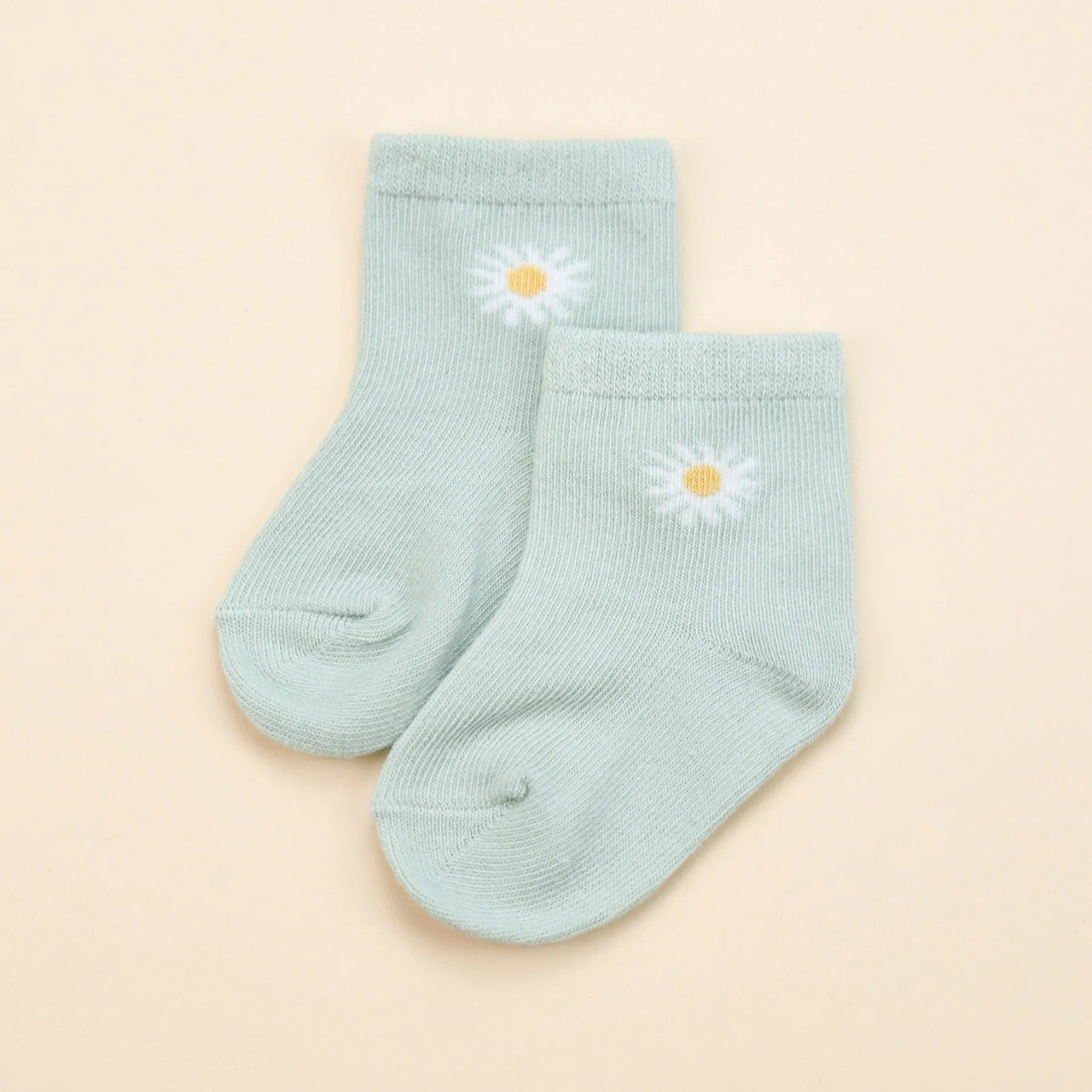 Organic Cotton Baby Socks | Daisies by Lummi in Colour. Australian Art Prints, Gifts, Fashion and Homewares. Green Door Decor. www.greendoordecor.com.au