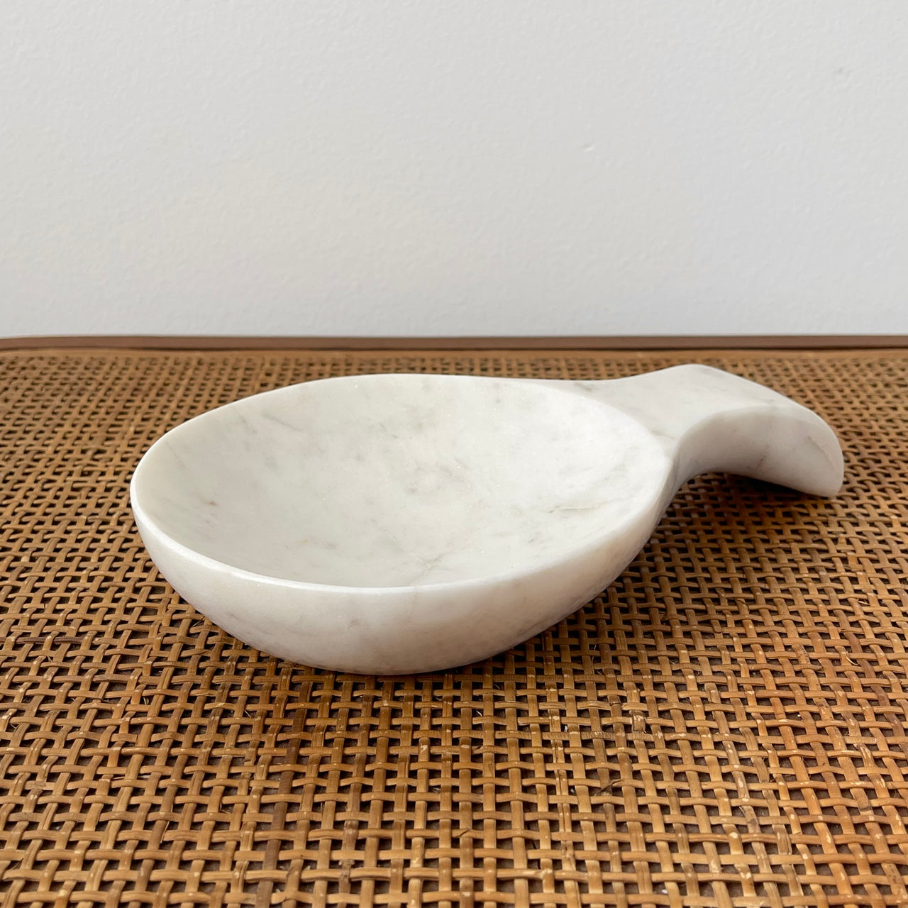 White Marble Spoon Rest by New Direction Imports. Australian Art Prints, Gifts, Fashion and Homewares. Green Door Decor. www.greendoordecor.com.au