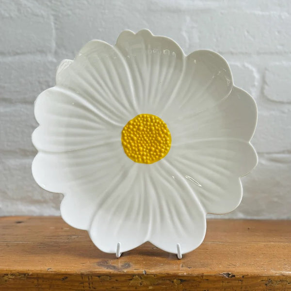 Flower Plate | White with Yellow Centre Centre by Noss & Co. Australian Art Prints and Homewares. Green Door Decor. www.greendoordecor.com.au