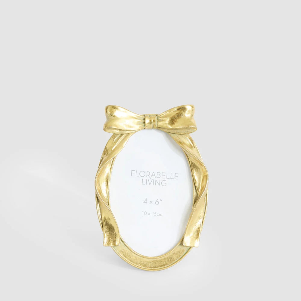 Lumi Oval Bow 4x6 inch | Photo Frame Gold by Florabelle Living. Australian Art Prints, Gifts, Fashion and Homewares. Green Door Decor. www.greendoordecor.com.au