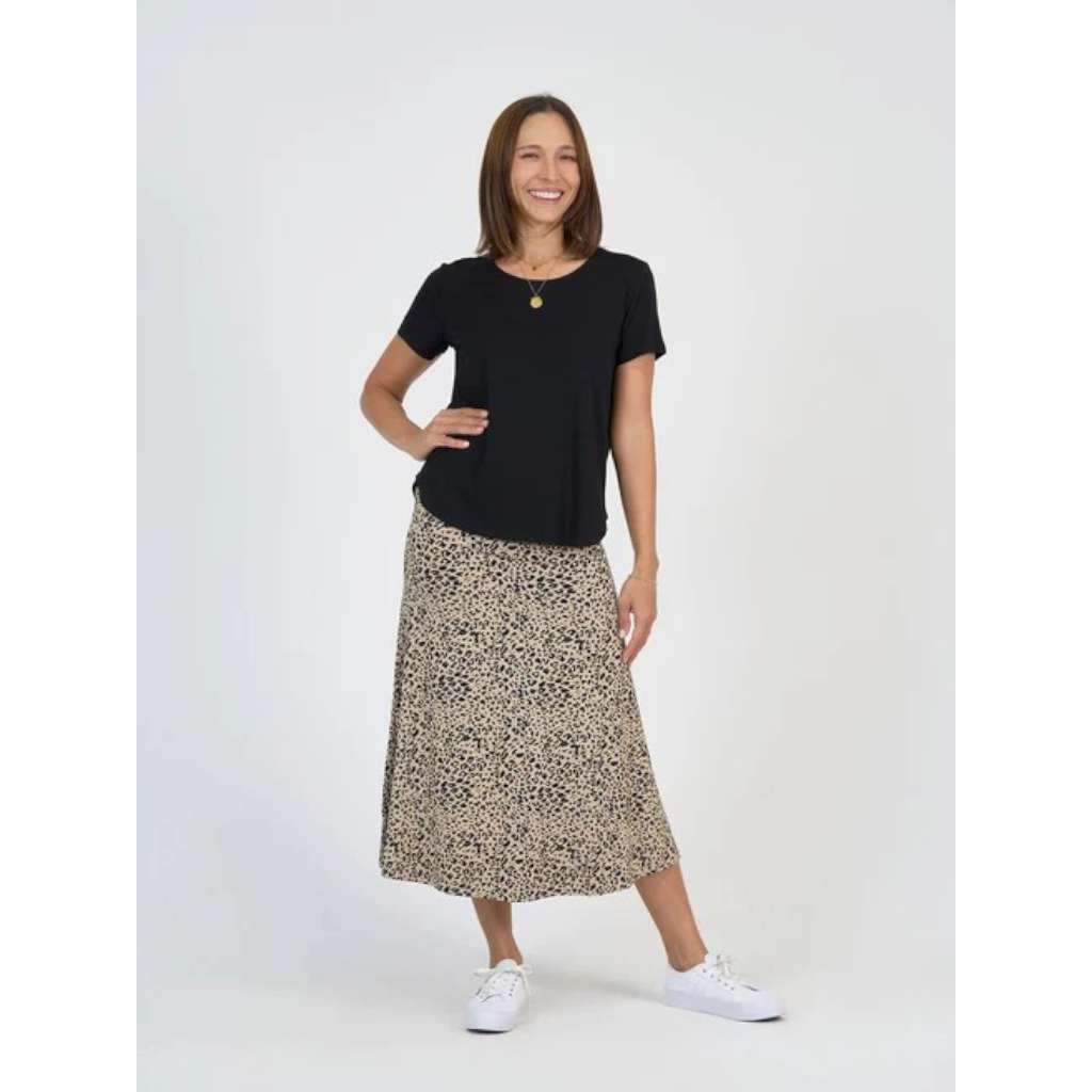 Janis Short Sleeve Bamboo T-Shirt | Black by Lou Lou Australia. Australian Art Prints, Gifts, Fashion and Homewares. Green Door Decor. www.greendoordecor.com.au