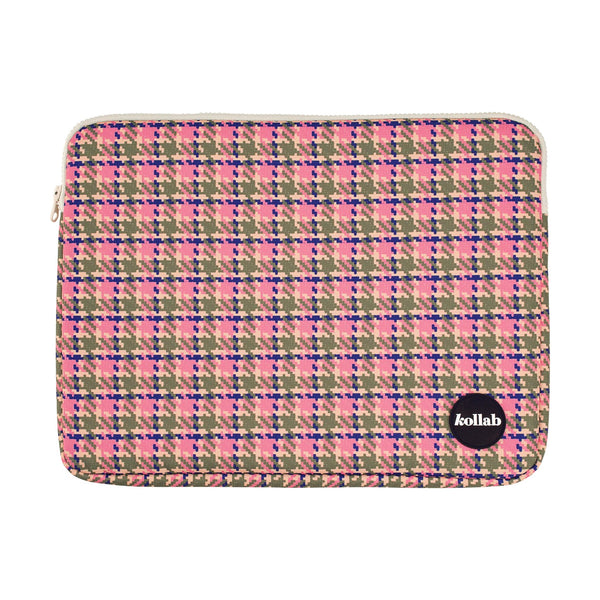 Laptop Case | Pink Houndstooth by Kollab. Australian Art Prints and Homewares. Green Door Decor. www.greendoordecor.com.au