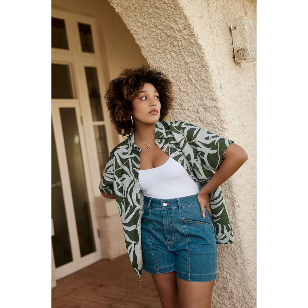 'Let's Be Fronds' Shirt by Frock Me Out. Australian Art Prints and Homewares. Green Door Decor. www.greendoordecor.com.au