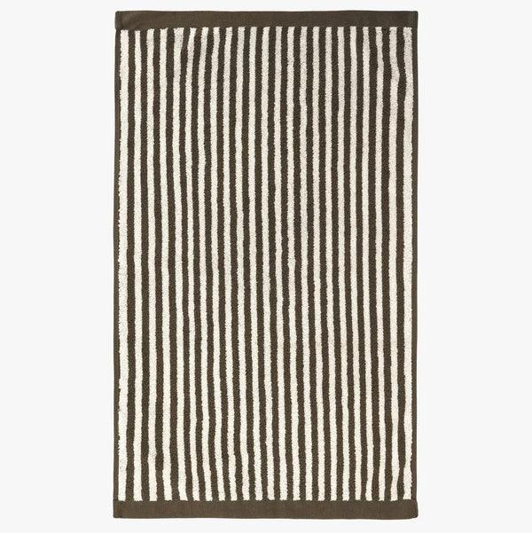 'Raye Olive' Bath Towel by L&M Home. Australian Art Prints, Gifts, Fashion and Homewares. Green Door Decor. www.greendoordecor.com.au