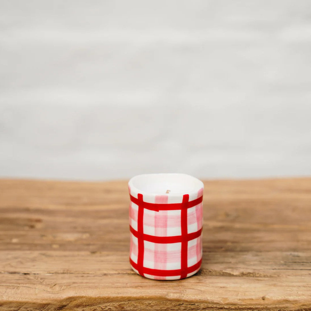 Noss Small Candle | Vanilla, Tonka & Brown Sugar by Noss & Co. Australian Art Prints and Homewares. Green Door Decor. www.greendoordecor.com.au