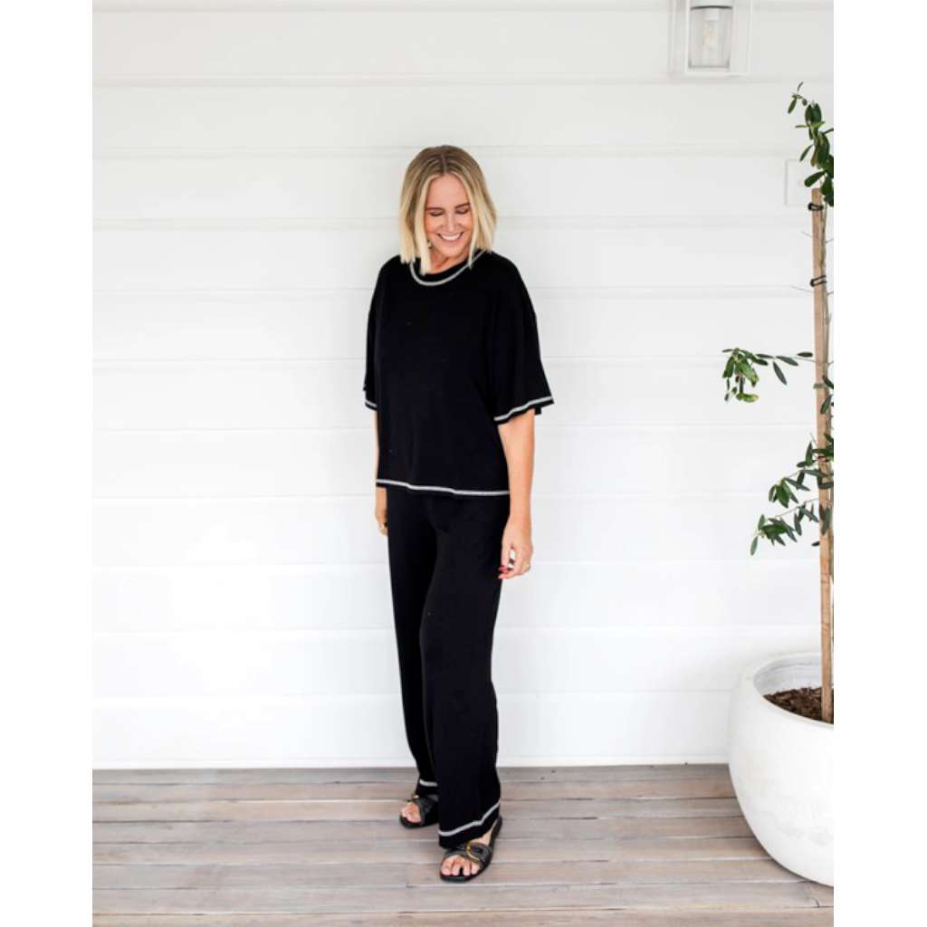 Spears Bamboo T-Shirt - Black by Lou Lou Australia. Australian Art Prints and Homewares. Green Door Decor. www.greendoordecor.com.au