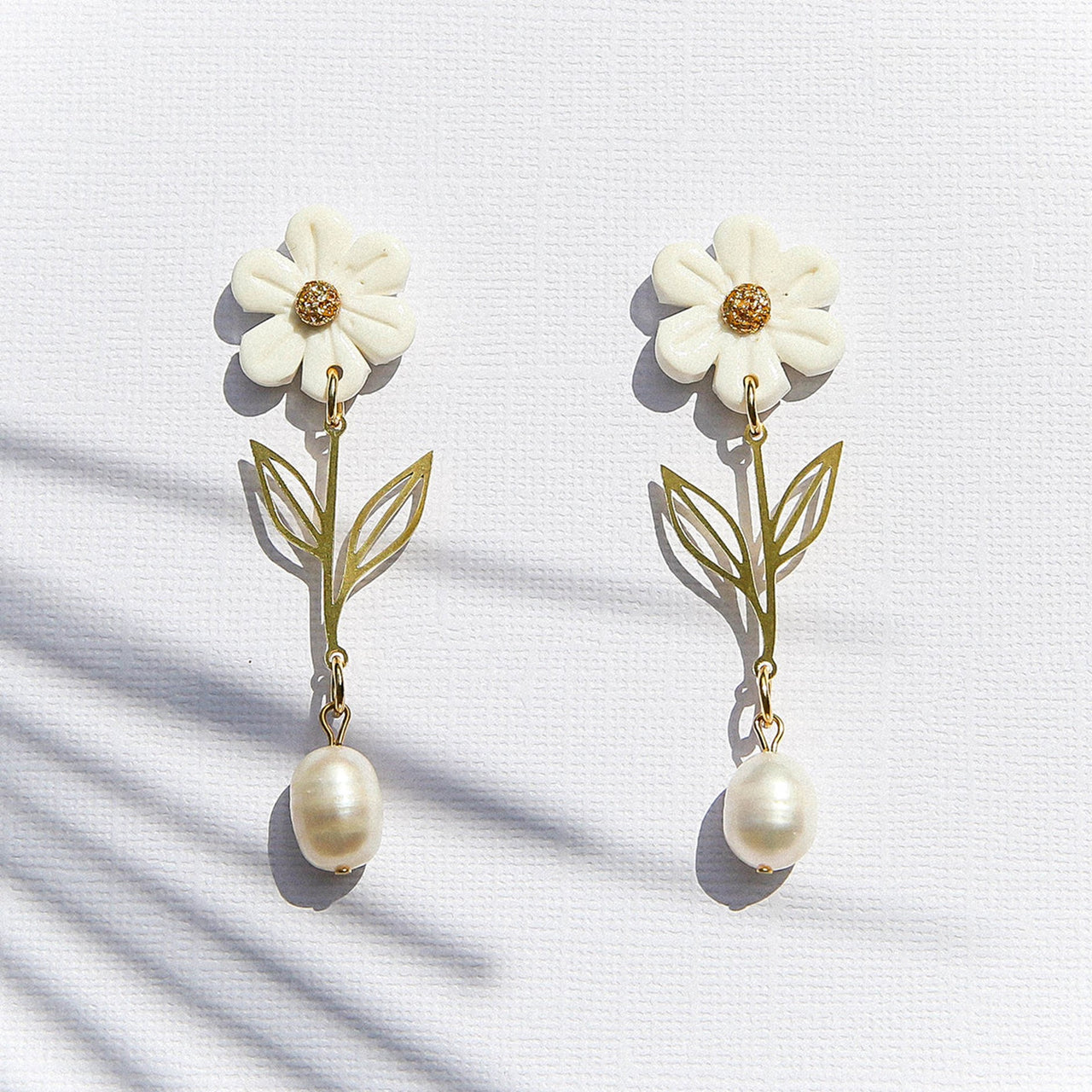 White Flower Earrings by Kingston Jewellery. Australian Art Prints and Homewares. Green Door Decor. www.greendoordecor.com.au