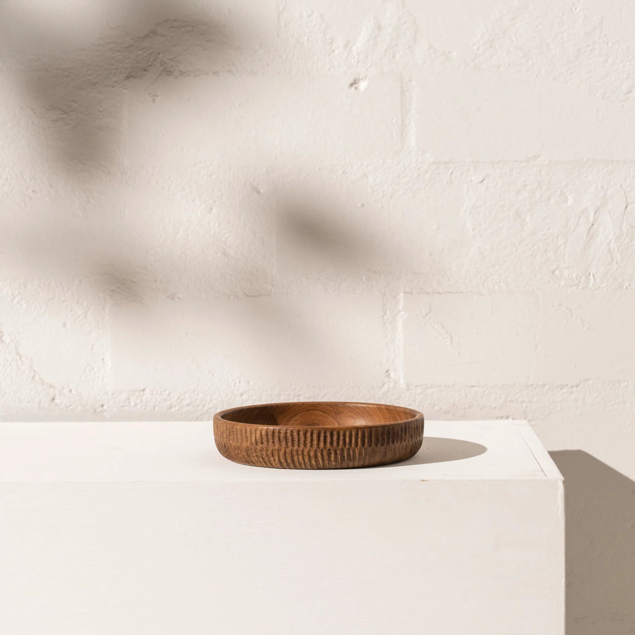 'Zina' Carved Edge Serving Dish by Inartisan. Australian Art Prints and Homewares. Green Door Decor. www.greendoordecor.com.au