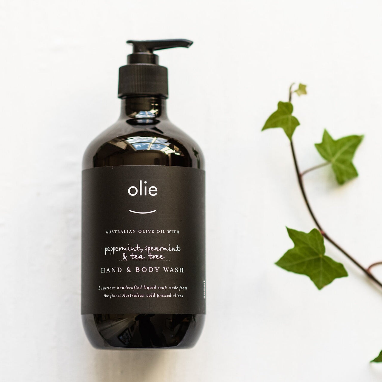 Peppermint, Spearmint & Teatree Hand and Body Wash by Olieve and Olie. Australian Art Prints and Homewares. Green Door Decor. www.greendoordecor.com.au